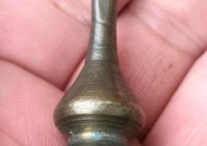 青铜与黄铜的区别（探究两种铜合金的特点和用途）