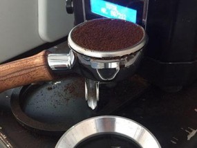 新咖啡机出现飞粉问题如何解决？