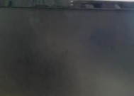 电脑显示器闪屏是正常现象吗？如何解决？
