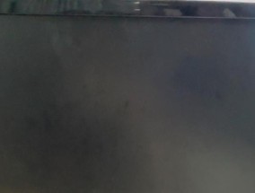 电脑显示器闪屏是正常现象吗？如何解决？