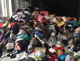 如何成为一名成功的废品回收站新手（掌握关键技巧）
