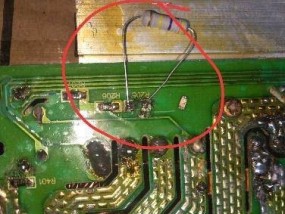 小鸭电磁炉显示e0错误代码？如何快速解决？