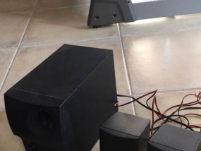 如何正确接线电脑音箱（一步步教你正确连接电脑音箱）