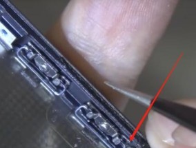 座椅低音炮控制面板怎么拆？拆卸需要注意什么？