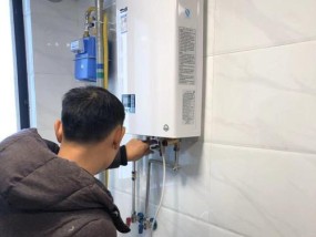 壁挂炉电池怎么更换？更换步骤和注意事项是什么？