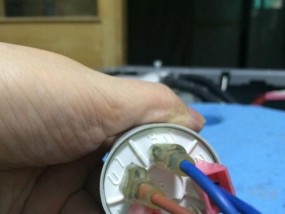 半夜洗衣机发出噪音是什么原因？如何解决？