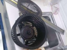 油烟机网罩清洗方法是什么？如何快速去除油污？
