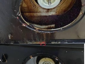 如何拆下油烟机进行彻底清洗（简单步骤让你轻松搞定油烟机的清洗）