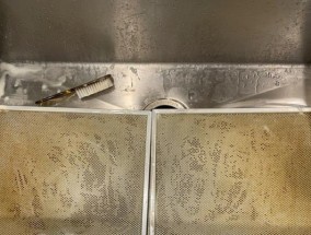 欧式油烟机滤网清洗方法是什么？如何有效去除油污？