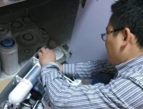 净水器外面渗水怎么办？快速解决方法有哪些？