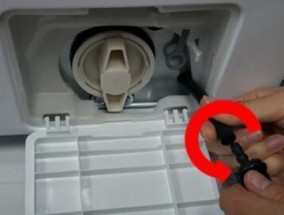 滚筒洗衣机过滤器清洗步骤是什么？多久需要清洗一次？