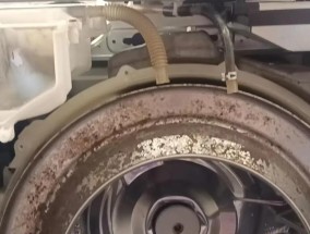 如何清洗大型自动洗衣机？常见问题有哪些解决方法？