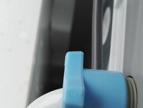 轻松安装LG洗衣机水嘴接头，省心又方便（一步步教你正确安装LG洗衣机水嘴接头）