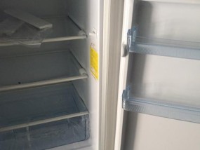 冰箱不通电的原因及排查方案（为什么冰箱突然不通电了）