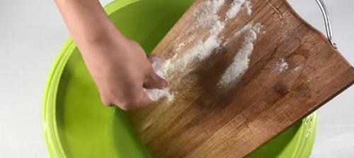 使用白醋苏打粉清洗洗衣机的神奇效果（简单易行的清洗方法）  第1张
