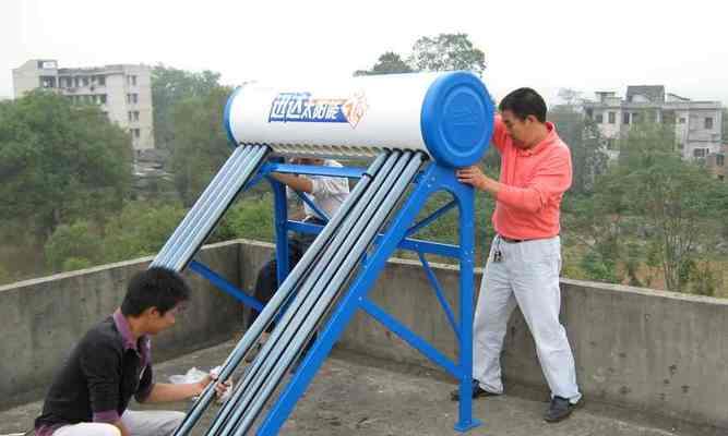 以太阳能热水器工作原理与使用（探索以太阳能热水器如何为我们提供热水）  第1张