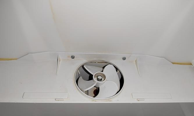 冰箱冷冻室不冷冻了的原因及解决方法（为什么冰箱冷冻室不再有效果）  第3张