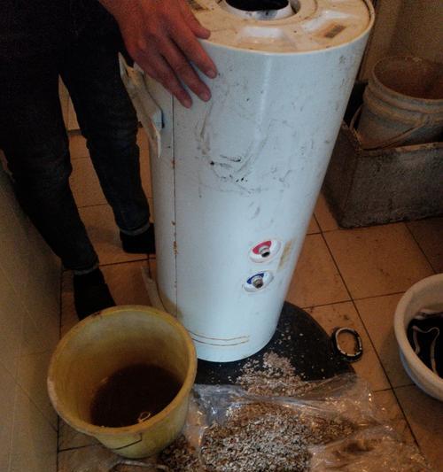 冰箱油堵塞怎么清洗？清洗步骤和注意事项是什么？  第2张