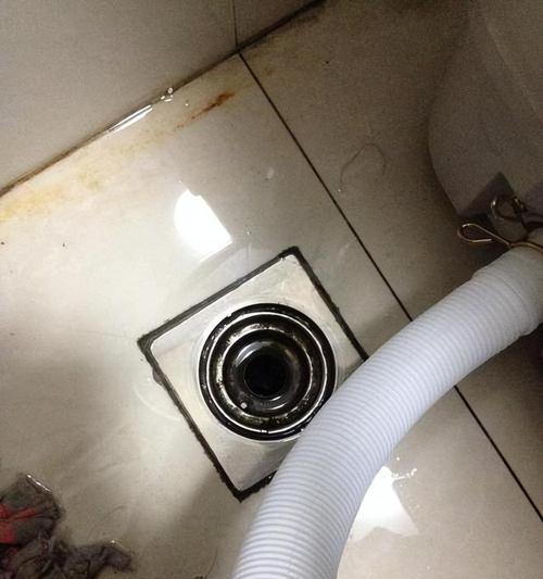 全自动洗衣机排水管堵塞了怎么拆开维修？维修步骤和注意事项是什么？  第1张