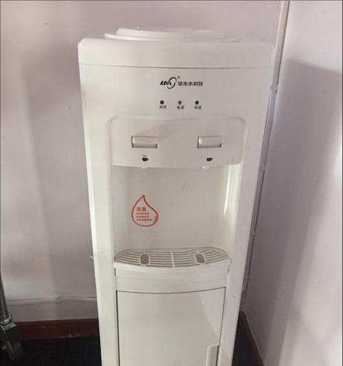浪木饮水机清洗粉扑方法是什么？如何正确使用？  第3张