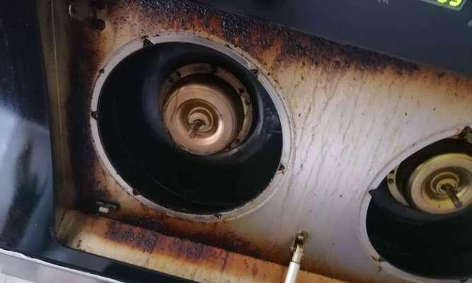 油烟机罩子清洗不干净怎么办？有效清洗步骤是什么？  第3张
