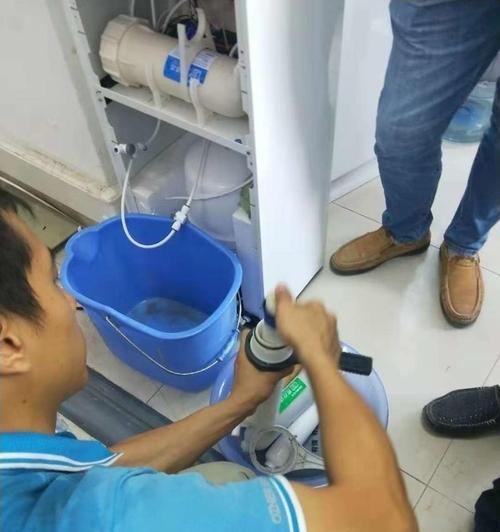 修理净水器价格多少？如何选择合适的维修服务？  第1张