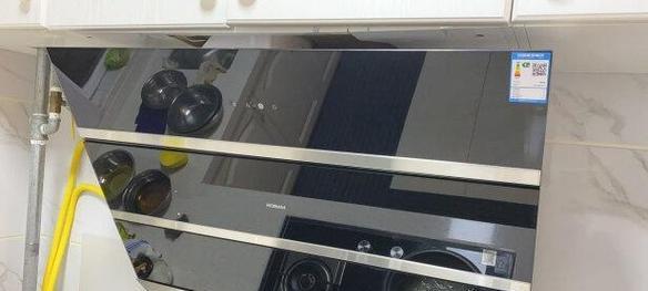 油烟机下边的油怎么清理？有效方法有哪些？  第3张