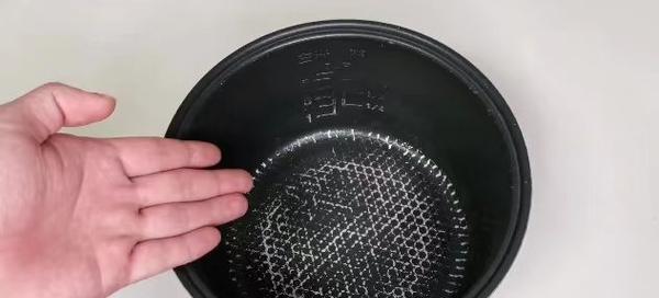 电饭煲不工作？没有插电是常见问题吗？  第3张