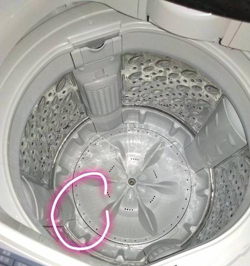 硬币掉进洗衣机了怎么办？如何安全取出？  第1张