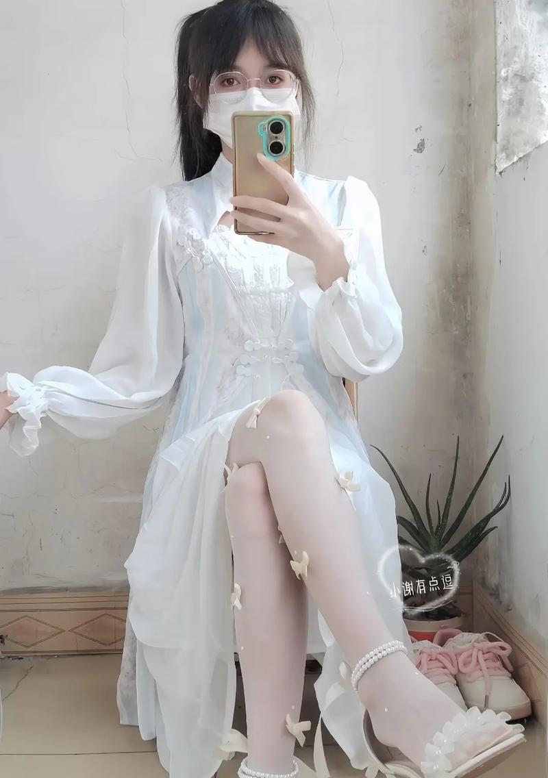如何拍摄镜子照片避免手机入镜？  第2张