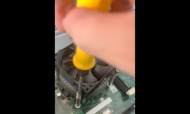 戴尔笔记本拆机后做工如何评价？拆机检查对维修有何帮助？  第3张