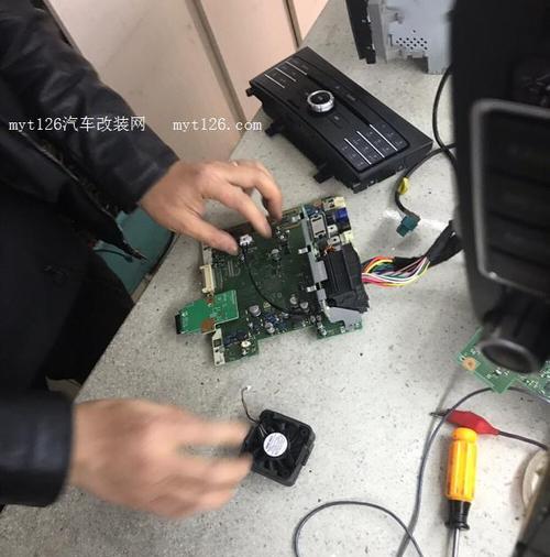 电脑电容鼓包黑屏如何修复？解决方法有哪些？  第2张