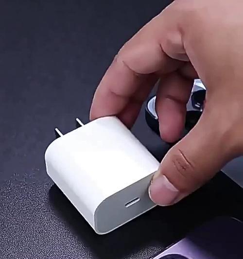 苹果15充电器推荐哪个品牌？  第1张