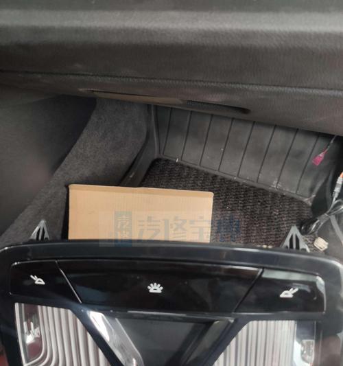 宝马充电器盖板拆卸视频教程在哪里找？拆卸步骤详细吗？  第2张