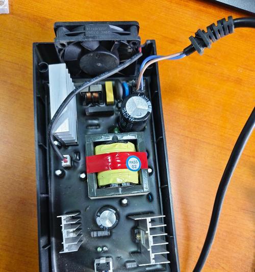 车电池充电器的正确接法视频教程有吗？步骤是否简单明了？  第1张