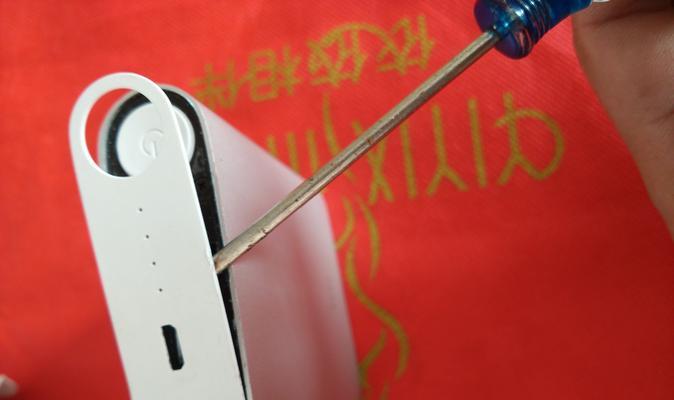 苹果手机软壳如何拆卸？拆卸过程中应注意什么？  第1张
